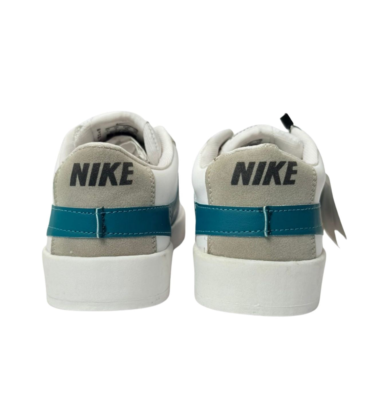Nike Blazer Low ’77 Jumbo Summit White Suede Trail