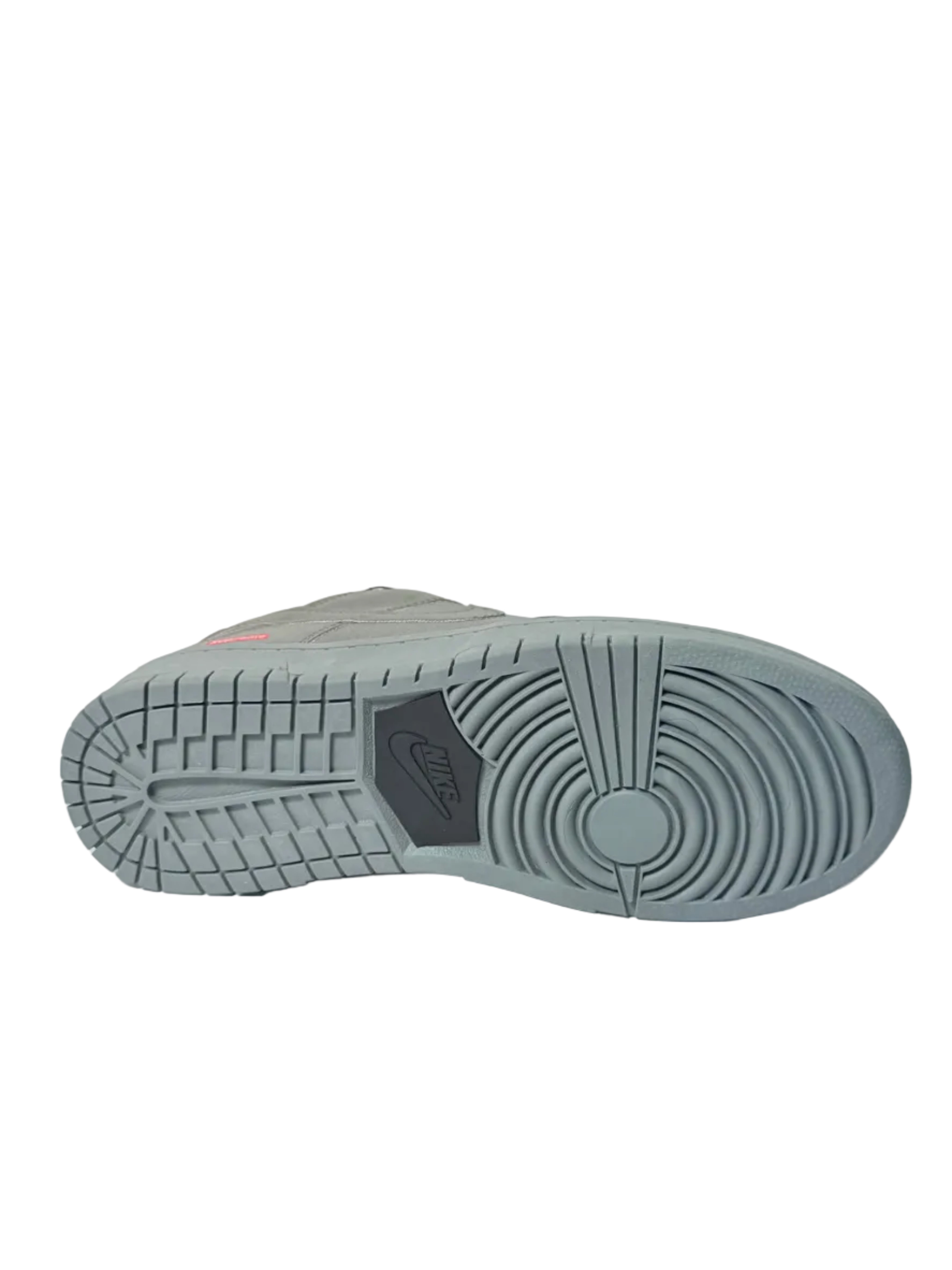 Nike SB Dunk Low x Supreme "Wolf Grey"